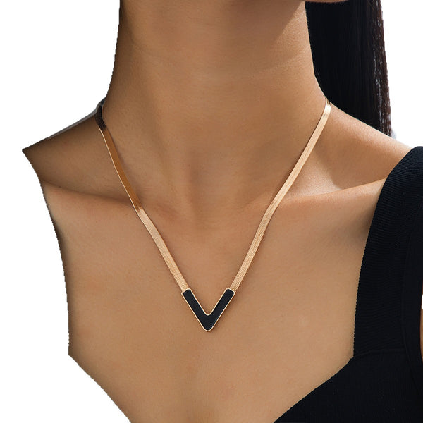 Stylish, Personalized Titanium Steel V-Shaped Necklace With A Sophisticated Look - JIMY 